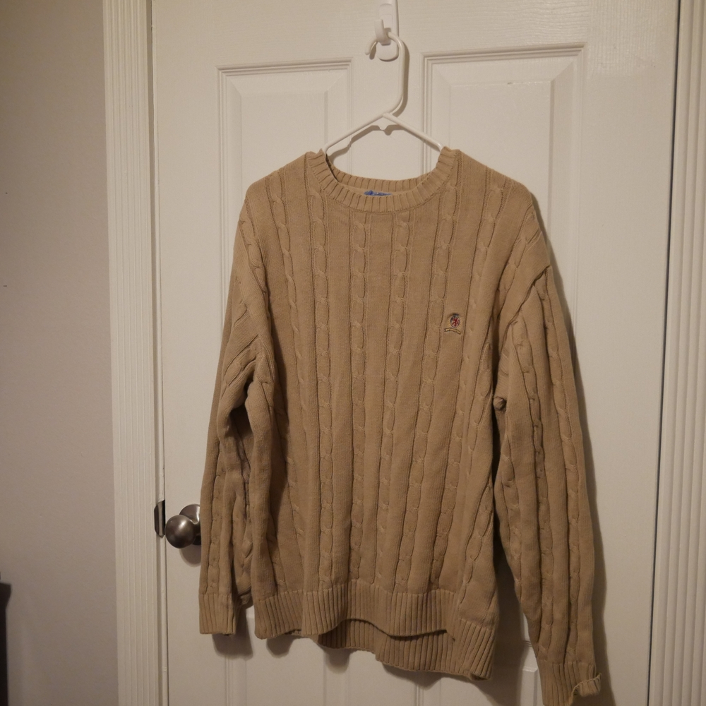 Tommy Hilfiger Classic Tan Cable Knit Crewneck Sweater